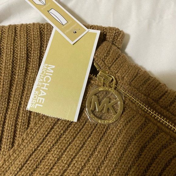 Michael Kors Tan Ribbed Women's Sweater - Picture 3 of 7